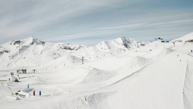 People snowboarding skiing at ski resort. Skiers, snowboarders riding snowy mountain slope. Outdoor winter sport, scineric panoramic People snowboarding skiing at ski resort. Skiers, snowboarders riding snowy mountain slope. Outdoor winter sport and scineric panoramic view., 96448360.jpg RECORD DATE NOT STATED
