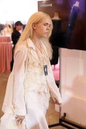 A woman visits the Ukrainian Fashion Week SS26 at the Mystetskyi Arsenal National Culture, Art and Museum Complex, Kyiv, Ukraine, September 5, 2025. (Photo by Yuliia Ovsiannikova Ukrinform) Ukrainian Fashion Week SS26 in Kyiv  Copyright: xYuliiaxOvsiannikovax