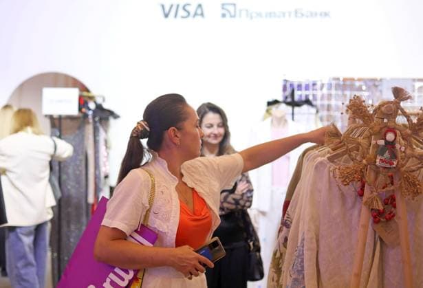 Guests attend Day 2 of the Ukrainian Fashion Week SS26 at the Mystetskyi Arsenal National Culture, Art and Museum Complex, Kyiv, Ukraine, September 5, 2025. (Photo by Yuliia Ovsiannikova Ukrinform) Ukrainian Fashion Week SS26 in Kyiv  Copyright: xYuliiaxOvsiannikovax