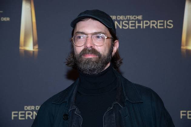 Fabian MOEHRKE, Möhrke, Regisseur Roter Teppich, Red Carpet Show, Ankunft, arrival, Verleihung des Deutschen Fernsehpreises, Die Nacht der Kreativen - Der Deutsche Fernsehpreis 2025, Deutscher Fernsehpreis 2025 in der Flora Koeln, am 09.09.2025.