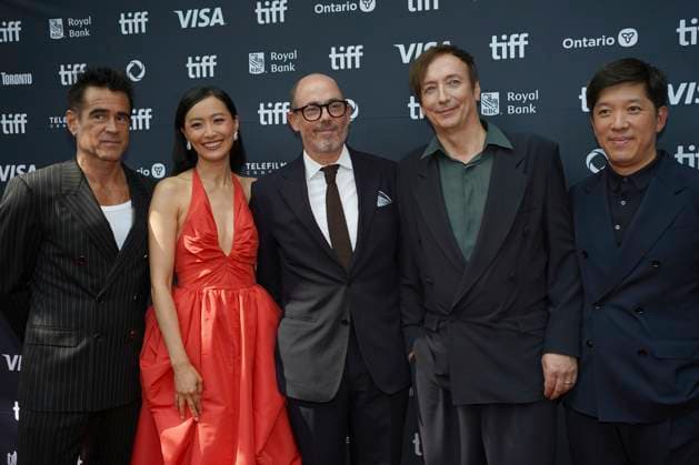 2025 Toronto International Film Festival - ˜Ballad of a Small Player™ Premiere (L-R) Colin Farrell, Fala Chen, Edward Berger, Volker Bertelmann and Dan Lin attend the red carpet for the ˜Ballad of a Small Player™ premiere during the 2025 Toronto International Film Festival at The Princess of Wales Theatre. on September 9, 2025 in Toronto, Canada. (Photo by Leonardo Ramirez Eyepix Group) Copyright: xLeonardoxRamirez xEyepixxGroupx LR_09092025_169313