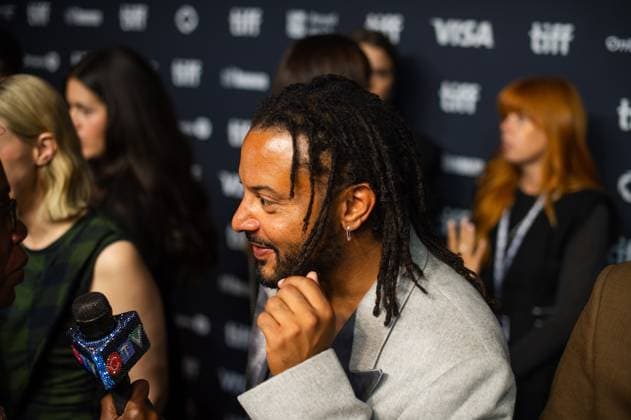 September 9, 2025, Toronto, On, Canada: Brandon Jay McLaren speaks to reporters on the red carpet for Wayward at the Toronto International Film Festival in Toronto on Tuesday, September 9, 2025. Toronto Canada  - ZUMAc35_ 20250909_zaf_c35_108 Copyright: xLauraxProctorx