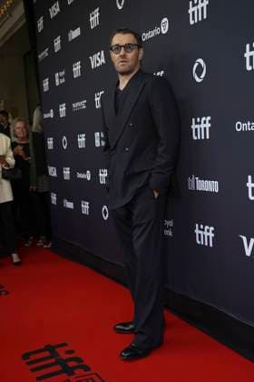 September 9, 2025, Toronto, Ontario, Canada: Joel Edgerton attends the red carpet for the Ã¢â‚¬ËœTrain DreamsÃ¢â‚¬â ¢ premiere during the 2025 Toronto International Film Festival at Royal Alexandra Theatre. on September 9, 2025 in Toronto, Canada. Toronto Canada - ZUMAe321 20250909_zea_e321_170 Copyright: xLeonardoxRamirezx