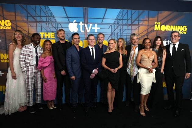 September 9, 2025, New York, New York, USA: The cast and creative team of â€oeThe Morning Show†S4 pose on the red carpet,.The Museum of Modern Art, NYC.September 9, 2025. ...The Morning Show S4 Red Carpet,.The Museum of Modern Art, NYC.September 9, 2025. New York USA - ZUMAms4_ 20250909_faf_ms4_024 Copyright: xSoniaxMoskowitzxGordonx