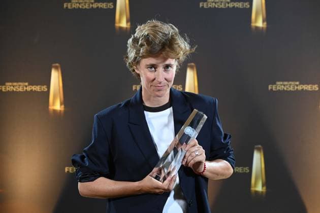 Pia STRIETMANN , Regisseurin, fuer Herrhausen Der Herr des Geldes Preistraegerin Beste Regie Fiktion, Verleihung des Deutschen Fernsehpreises, Die Nacht der Kreativen - Der Deutsche Fernsehpreis 2025, Deutscher Fernsehpreis 2025 in der Flora Koeln, am 09.09.2025.