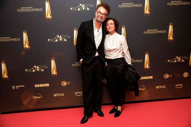 abb Jan Schomburg Regisseur und Maria Schrader zu Gast auf dem roten Teppich bei der Nacht der Kreativen - Der Deutsche Fernsehpreis 2025 in der Flora am 09.09.2025 in Koeln NRW Deutschland