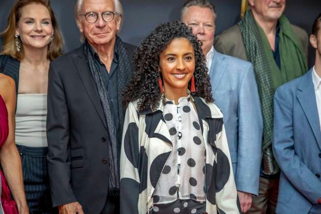 abb Die Jury - Milena Seyberth (Channelmanagerin des ZDF), Wolf Bauer (Produzent, Juryvorsitzender), Siham El-Maimouni (Journalistin, David Ungereit (Autor) zu Gast auf dem roten Teppich bei der Nacht der Kreativen - Der Deutschen Fernsehpreis 2025 in der Flora am 09.09.2025 in Koeln NRW Deutschland