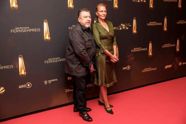 abb Armin Rohde Schauspieler mit Frau Karen Boehne zu Gast auf dem roten Teppich bei der Nacht der Kreativen - Der Deutsche Fernsehpreis 2025 in der Flora am 09.09.2025 in Koeln NRW Deutschland
