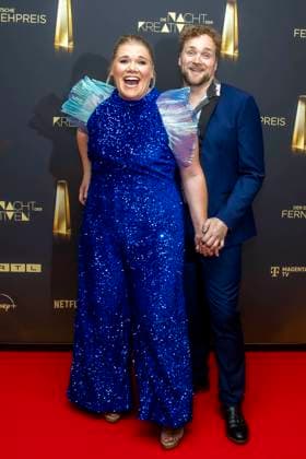 abb Gisa Flake die Schauspielerin mit ihrem Ehemann Knud Riepen zu Gast auf dem roten Teppich bei der Nacht der Kreativen - Der Deutsche Fernsehpreis 2025 in der Flora am 09.09.2025 in Koeln NRW Deutschland