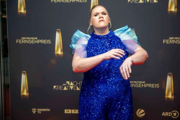abb Gisa Flake Schauspielerin zu Gast auf dem roten Teppich bei der Nacht der Kreativen - Der Deutsche Fernsehpreis 2025 in der Flora am 09.09.2025 in Koeln NRW Deutschland