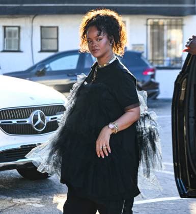 Bilder des Jahres 2025, Entertainment 09 September Heavily pregnant Rihanna spotted out running errands Featuring: Rihanna Where: Los Angeles, California, United States When: 09 Sep 2025 Credit: Dutch BauerGriffin INSTARimages EDITORIAL USE ONLY. NOT FOR USE BY NEWSPAPERS BASED IN THE UK. Copyright: xx instar55072595