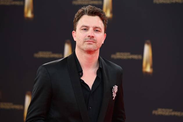 Friedrich MUECKE. Mücke, Schauspieler Roter Teppich, Red Carpet Show, Ankunft, arrival, Verleihung des Deutschen Fernsehpreises, Der Deutsche Fernsehpreis 2025, Deutscher Fernsehpreis 2025 in den MMC Studios Koeln, am 10.09.2025.