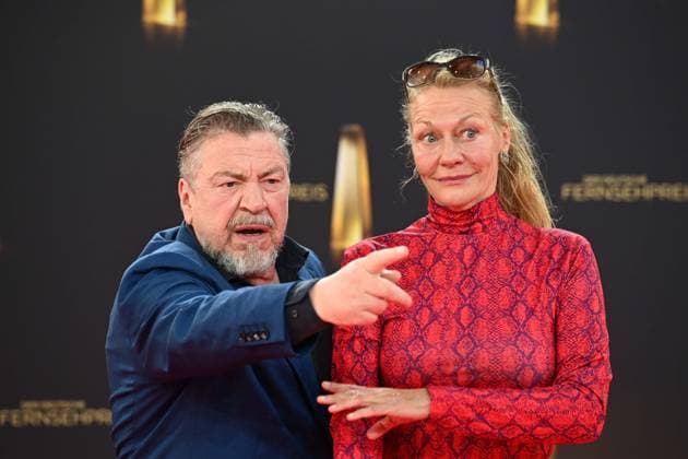 v.l. Armin ROHDE, Schauspieler, Karen BOEHNE, Schauspielerin, Roter Teppich, Red Carpet Show, Ankunft, arrival, Verleihung des Deutschen Fernsehpreises, Der Deutsche Fernsehpreis 2025, Deutscher Fernsehpreis 2025 in den MMC Studios Koeln, am 10.09.2025.