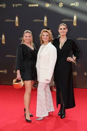 Caroline Frier, Annette Frier und Martina Hill bei der Verleihung vom Deutschen Fernsehpreis am 10.09.2025 in Koeln Deutscher Fernsehpreis Verleihung 2025 in Koeln