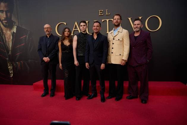 Director Alejandro Amenabar with actors Julio Pena , Jose Manuel Poga , Miguel Rellan , Luna Berroa , Fernando Tejero , Alessandro Borghi attends the premiere of the film El Cautivo directed by Alejandro Amenabar at Cine Callao in Madrid, Spain, on September 10, 2025. The movie, starring Julio Pena Fernandez, Alessandro Borghi, Miguel Rellan, Fernando Tejero, Luna Berroa, Luis Callejo, Josà Manuel Poga, Albert Salazar, Juanma Muniagurria, Jorge Asin, Mohamed Said and Walid Charaf, tells the story of Miguel de Cervantes™ captivity in Algiers in 1575. The film will be released in Spanish cinemas on September 12. Cordon Press HazhardxEspinozaxVallejos