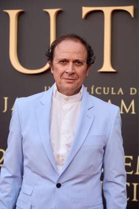 Luis Callejo attends the premiere of the film El Cautivo directed by Alejandro Amenabar at Cine Callao in Madrid, Spain, on September 10, 2025. The movie, starring Julio Pena Fernandez, Alessandro Borghi, Miguel Rellan, Fernando Tejero, Luna Berroa, Luis Callejo, JosÃ Manuel Poga, Albert Salazar, Juanma Muniagurria, Jorge Asin, Mohamed Said and Walid Charaf, tells the story of Miguel de Cervantes™ captivity in Algiers in 1575. The film will be released in Spanish cinemas on September 12. Cordon Press  HazhardxEspinozaxVallejos