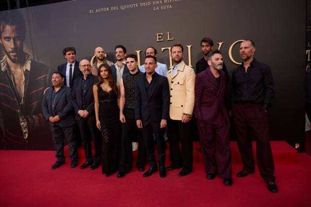 Director Alejandro Amenabar with actors Julio Pena , Jose Manuel Poga , Miguel Rellan , Luna Berroa , Fernando Tejero , Alessandro Borghi attends the premiere of the film El Cautivo directed by Alejandro Amenabar at Cine Callao in Madrid, Spain, on September 10, 2025. The movie, starring Julio Pena Fernandez, Alessandro Borghi, Miguel Rellan, Fernando Tejero, Luna Berroa, Luis Callejo, JosÃ Manuel Poga, Albert Salazar, Juanma Muniagurria, Jorge Asin, Mohamed Said and Walid Charaf, tells the story of Miguel de Cervantes™ captivity in Algiers in 1575. The film will be released in Spanish cinemas on September 12. Cordon Press  HazhardxEspinozaxVallejos