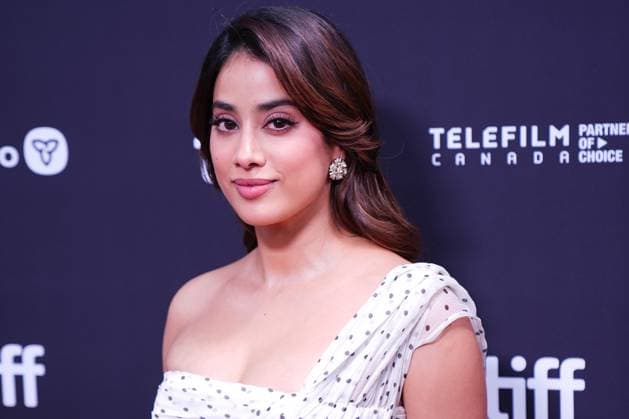 2025 Toronto International Film Festival - Homebound TORONTO, CANADA - SEPTEMBER 10 : Janhvi Kapoor attends the premiere of ‘Homebound’ during the 2025 Toronto International Film Festival at Roy Thomson Hall in Toronto, Ontario, Canada on September 10, 2025. Mert Alper Dervis Anadolu Ontario Canada. Editorial use only. Please get in touch for any other usage.  Copyright: x2025xAnadoluxMertxAlperxDervisx