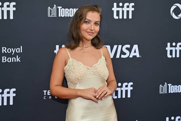 Toronto Screening The Fence Mia McKenna-Bruce attending the screening of the movie The Fence ahead of Toronto International Film Festival (TIFF) in Toronto, Canada on September 10, 2025. Photo by Julien Reynaud APS-Medias ABACAPRESS.COM Toronto Canada  Copyright: xReynaudxJulien APS-Medias ABACAx