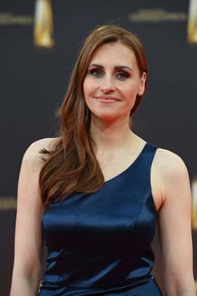 Bella LESNIK, Moderatorin, Roter Teppich, Red Carpet Show, Ankunft, arrival, Verleihung des Deutschen Fernsehpreises, Der Deutsche Fernsehpreis 2025, Deutscher Fernsehpreis 2025 in den MMC Studios Koeln, am 10.09.2025.