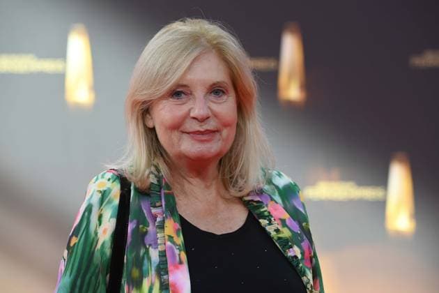 Sabine POSTEL, Schauspielerin, Roter Teppich, Red Carpet Show, Ankunft, arrival, Verleihung des Deutschen Fernsehpreises, Der Deutsche Fernsehpreis 2025, Deutscher Fernsehpreis 2025 in den MMC Studios Koeln, am 10.09.2025.