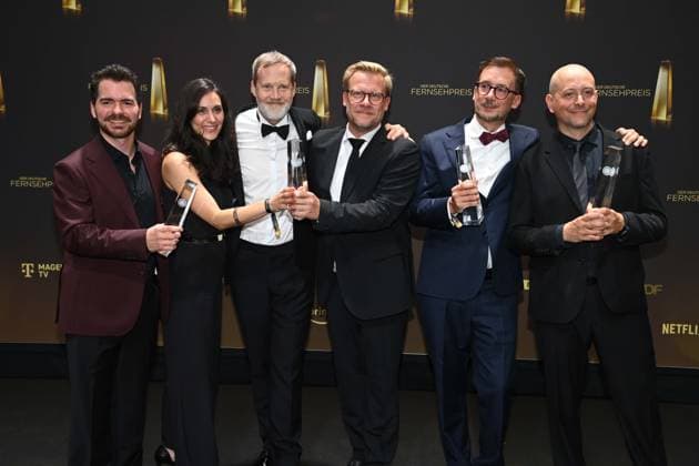 Das Team von Ein sehr gutes Quiz (mit hoher Gewinnsumme) Preistraeger Beste Unterhaltung Show Verleihung des Deutschen Fernsehpreises, Der Deutsche Fernsehpreis 2025, Deutscher Fernsehpreis 2025 in den MMC Studios Koeln, am 10.09.2025.