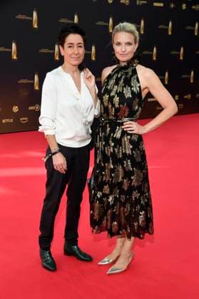 Dunja Hayali und Sarah Tacke bei der Verleihung des Deutschen Fernsehpreises 2025 in den MMC Studios. Köln, 10.09.2025