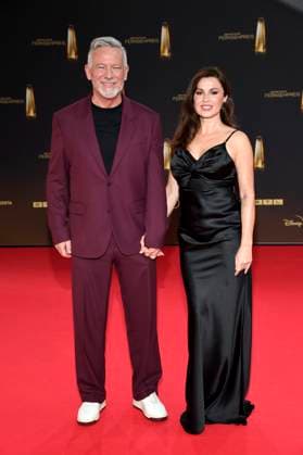 Otto Steiner und Natalia Avelon bei der Verleihung des Deutschen Fernsehpreises 2025 in den MMC Studios. Köln, 10.09.2025