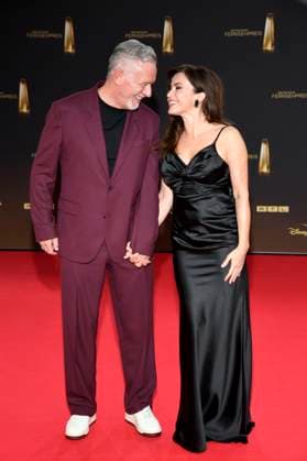 Otto Steiner und Natalia Avelon bei der Verleihung des Deutschen Fernsehpreises 2025 in den MMC Studios. Köln, 10.09.2025