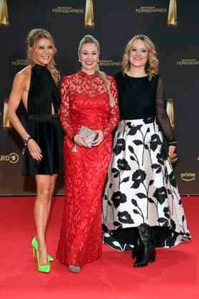 Laura Karasek, Ruth Moschner und Lisa Feller bei der Verleihung des Deutschen Fernsehpreises 2025 in den MMC Studios. Köln, 10.09.2025