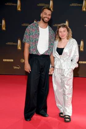 Bianca Heinicke mit Freund Timothy Hill bei der Verleihung des Deutschen Fernsehpreises 2025 in den MMC Studios. Köln, 10.09.2025