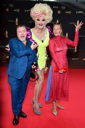 Armin Rohde, Olivia Jones und Karen Böhne bei der Verleihung des Deutschen Fernsehpreises 2025 in den MMC Studios. Köln, 10.09.2025