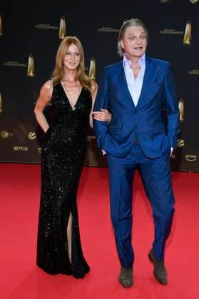Esther Schweins und Stefan Jürgens bei der Verleihung des Deutschen Fernsehpreises 2025 in den MMC Studios. Köln, 10.09.2025