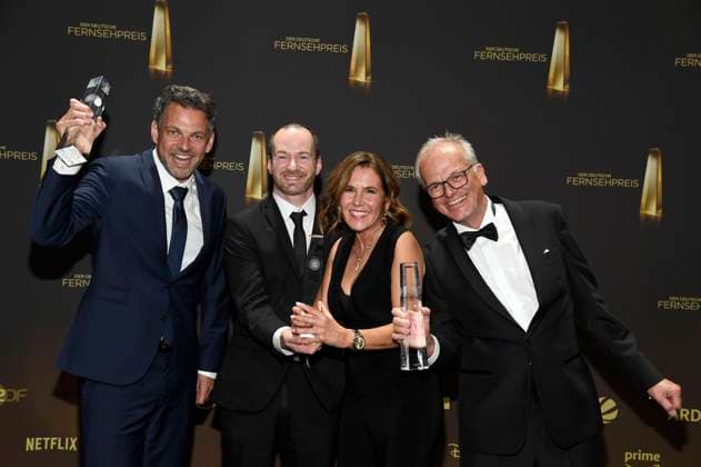 Das Team von Inas Nacht bei der Verleihung des Deutschen Fernsehpreises 2025 in den MMC Studios. Köln, 10.09.2025