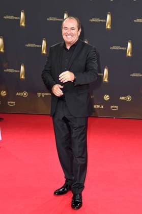 Wolfram Kons bei der Ankunft zu der Verleihung des Deutschen Fernsehpreis in den MMC Studios in Koeln am 10.09.2025