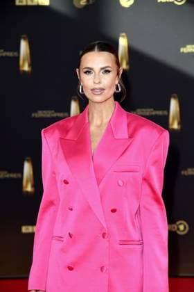 Laura Wontorra bei der Ankunft zu der Verleihung des Deutschen Fernsehpreis in den MMC Studios in Koeln am 10.09.2025