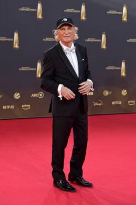 Otto Waalkes bei der Ankunft zu der Verleihung des Deutschen Fernsehpreis in den MMC Studios in Koeln am 10.09.2025