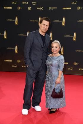 Wolfram Grandezka und Christine Urspruch bei der Ankunft zu der Verleihung des Deutschen Fernsehpreis in den MMC Studios in Koeln am 10.09.2025