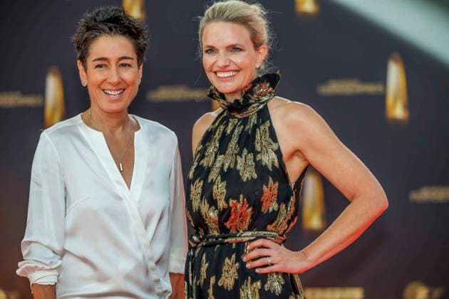 abb Dunja Hayali und Sarah Tacke ZDF zu Gast auf dem roten Teppich bei der Verleihung Der Deutsche Fernsehpreis 2025 in den MMC Studios am 0.09.2025 in Koeln NRW Deutschland