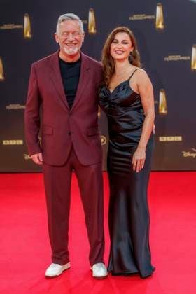 abb Otto Steiner und Natalia Avelon zu Gast auf dem roten Teppich bei der Verleihung Der Deutsche Fernsehpreis 2025 in den MMC Studios am 0.09.2025 in Koeln NRW Deutschland
