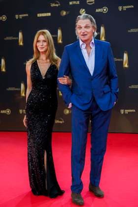abb Ester Schweins und Stefan Juergens zu Gast auf dem roten Teppich bei der Verleihung Der Deutsche Fernsehpreis 2025 in den MMC Studios am 0.09.2025 in Koeln NRW Deutschland