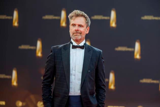 abb Matthias Matschke zu Gast auf dem roten Teppich bei der Verleihung Der Deutsche Fernsehpreis 2025 in den MMC Studios am 0.09.2025 in Koeln NRW Deutschland