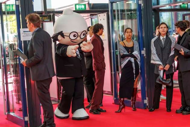abb Mainzelmaennchen DET zu Gast auf dem roten Teppich bei der Verleihung Der Deutsche Fernsehpreis 2025 in den MMC Studios am 0.09.2025 in Koeln NRW Deutschland
