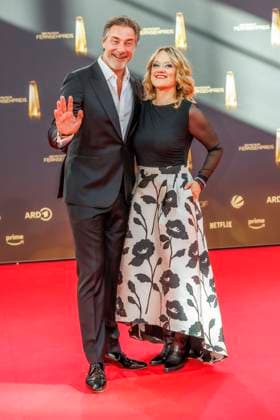 abb Marco Schreyl und Lisa Feller zu Gast auf dem roten Teppich bei der Verleihung Der Deutsche Fernsehpreis 2025 in den MMC Studios am 0.09.2025 in Koeln NRW Deutschland