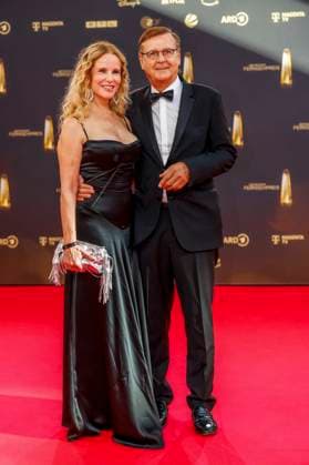 abb Katja Burkard und Hans Mahr zu Gast auf dem roten Teppich bei der Verleihung Der Deutsche Fernsehpreis 2025 in den MMC Studios am 0.09.2025 in Koeln NRW Deutschland