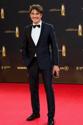 abb Matze Knop zu Gast auf dem roten Teppich bei der Verleihung Der Deutsche Fernsehpreis 2025 in den MMC Studios am 0.09.2025 in Koeln NRW Deutschland