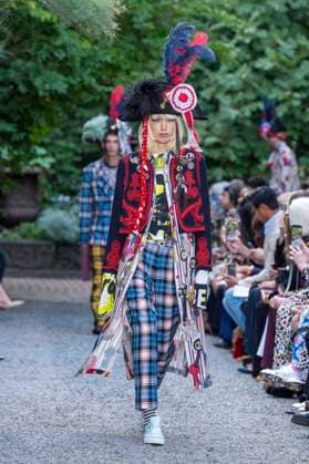 Libertine - runway - spring 2026, new york fashion week, usa - 10 sep 2025 (Foto: M10s Thenews2 imago images) Libertine - runway - spring 2026, new york fashion week, usa - 10 sep 2025  Copyright: xRonxAdarx