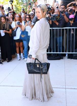 Celebs at The Michael Kors Fashion Show Delilah Belle Hamlin arrives at the Michael Kors show during the fashion week in New York, NY on September 11, 2025. Photo by Charles Guerin ABACAPRESS.COM New York NY  Copyright: xGuerinxCharles ABACAx