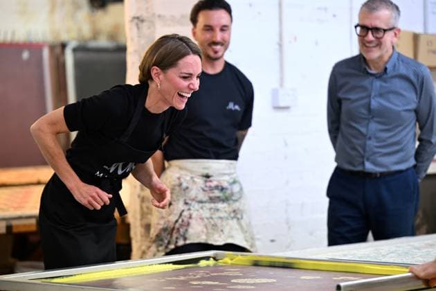 The Princess of Wales visits Marina Mill The Princess of Wales visits Marina Mill, where a small team produces fabrics using the traditional silk-screen method, in Cuxton, Kent, UK, on the 11th September 2025. Picture by Chris J Ratcliffe WPA-Pool Cuxton Marina Mill Kent United Kingdom  WHA-0801