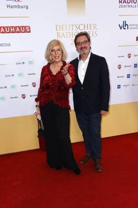 Susanne Holst und Manuel Galvez-Castillo bei der Verleihung Deutscher Radiopreis am 11.09.2025 in Hamburg Deutscher Radiopreis 2025 Verleihung in Hamburg